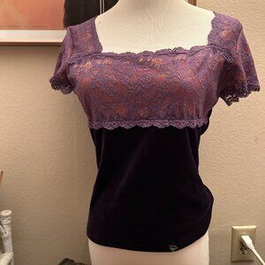 short sleeved stretchy velvet and lace top